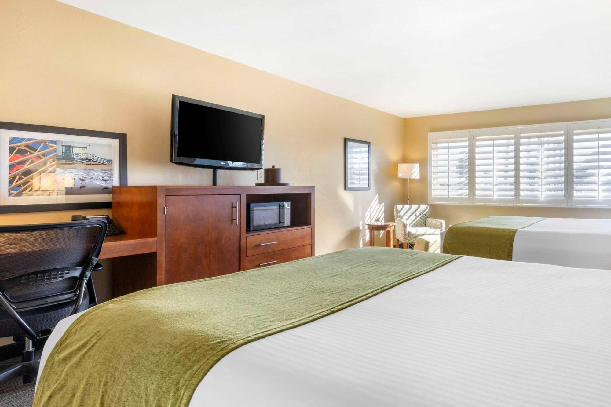 Best Western Plus Beach View Lodge Carlsbad Exteriör bild